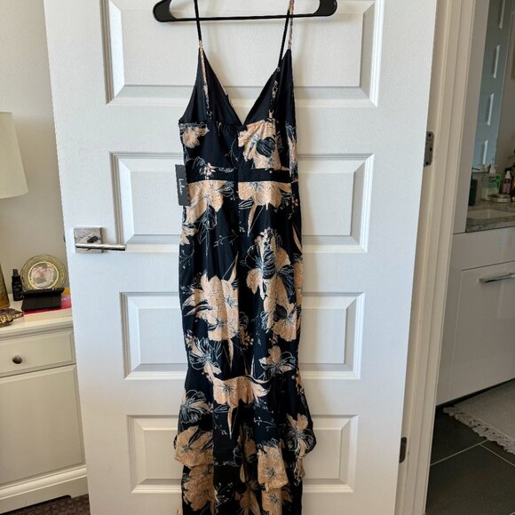 NEW Lulus High-low floral dress- XS - Picture 2 of 7